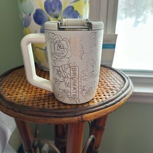 BrüMate Enchanted Rose 15oz MUV